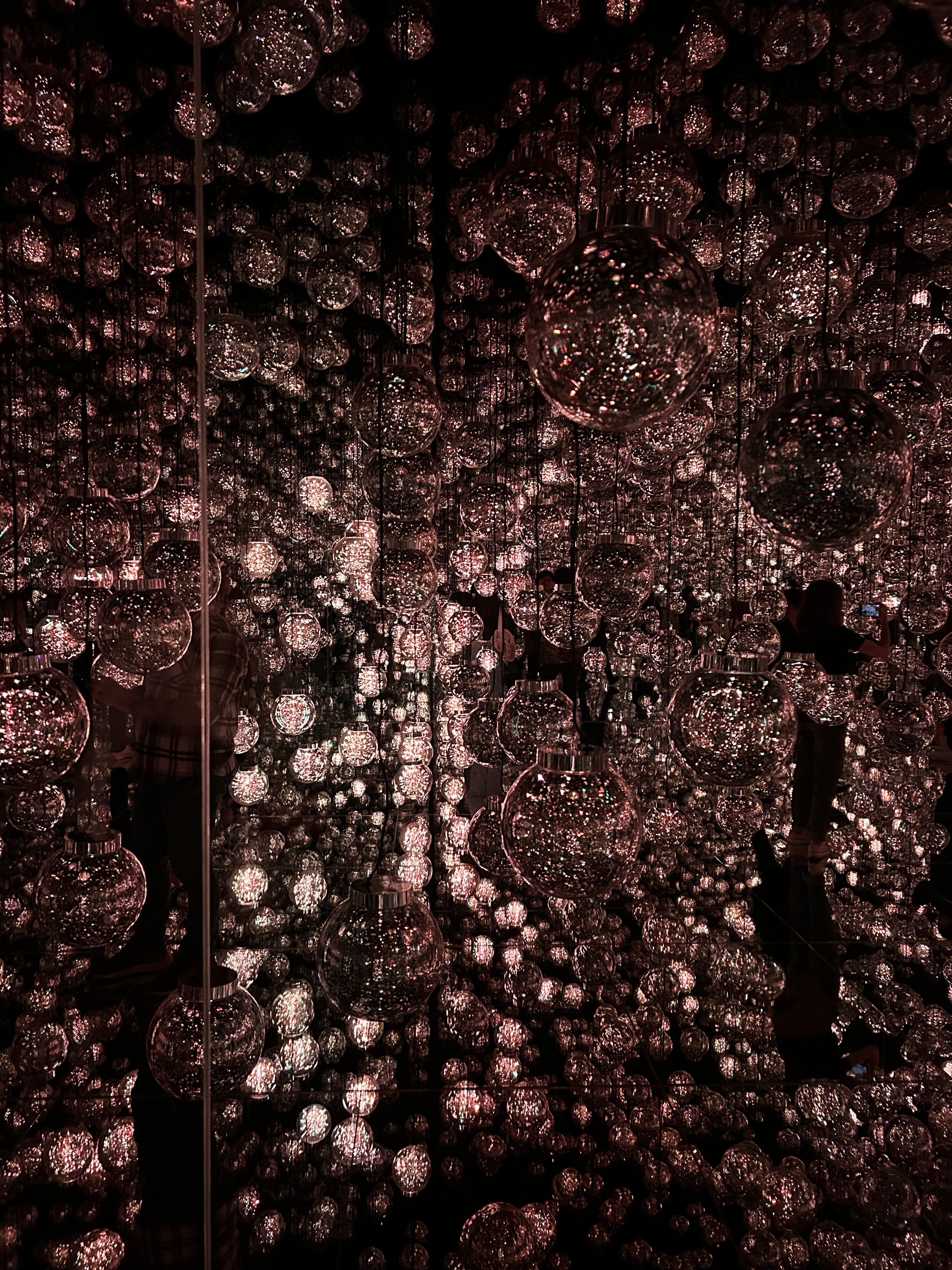 Mirror room with cool lights